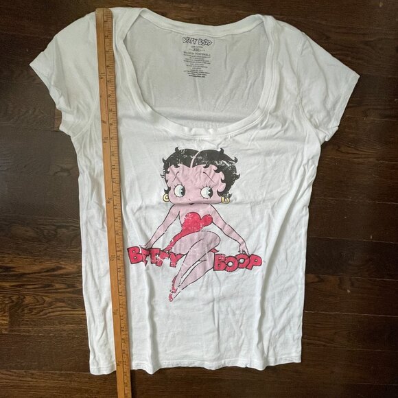 NWOT-NEW Betty Boop Scoop Neck White 100% Cotton Tshirt-Size XXL - Picture 6 of 6